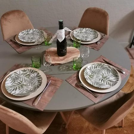 La Canopee Cholet Bagian luar foto