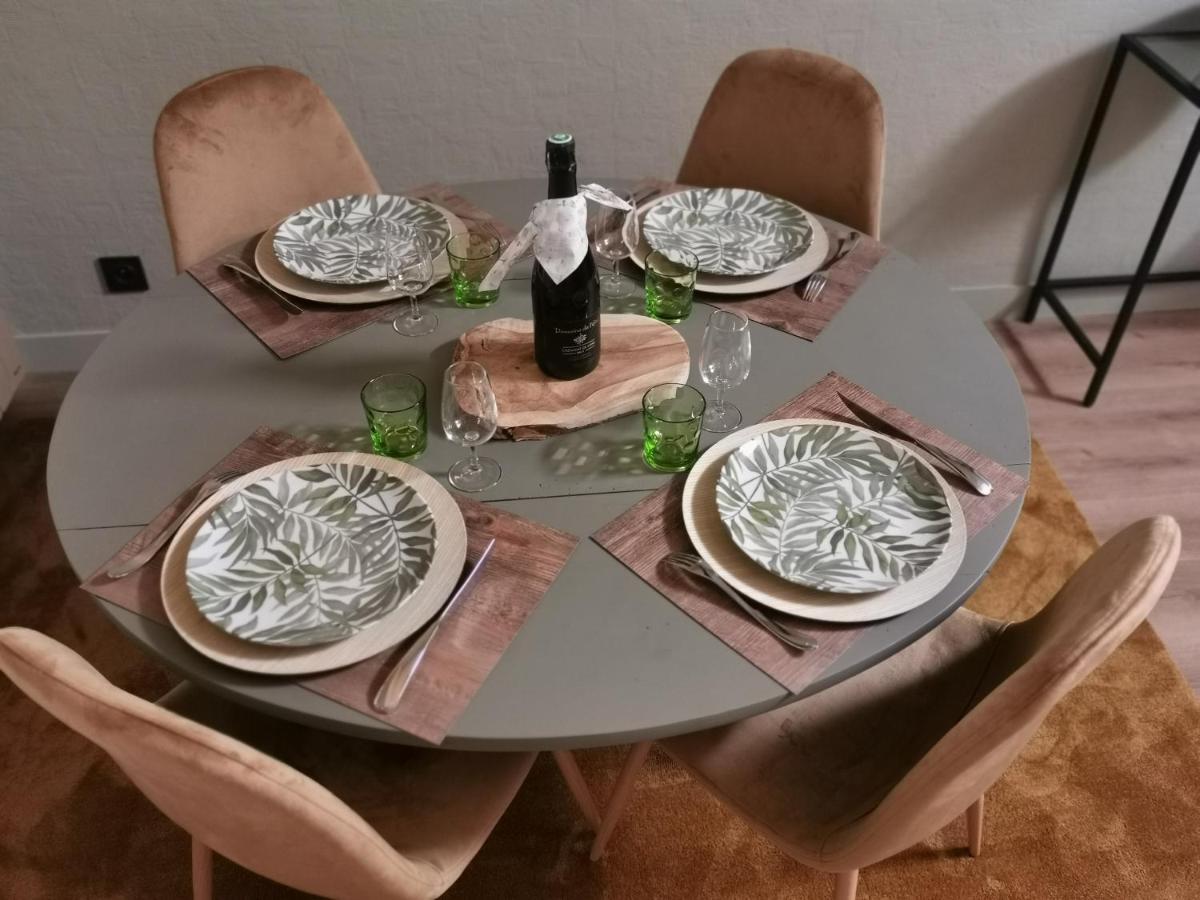 La Canopee Cholet Bagian luar foto