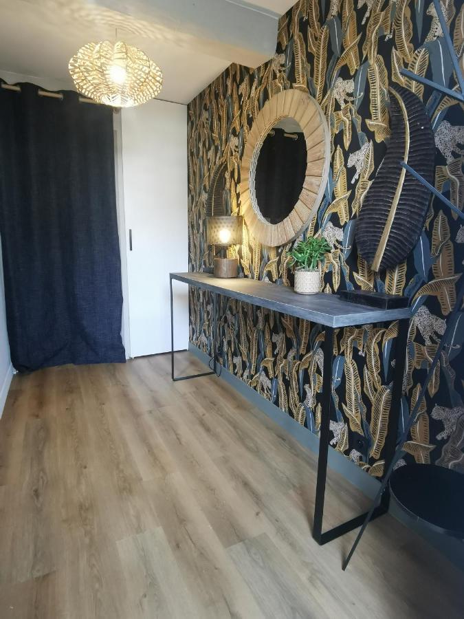 La Canopee Cholet Bagian luar foto